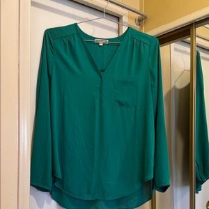 Pleione Emerald Green V-Neck Long Sleeve Tunic